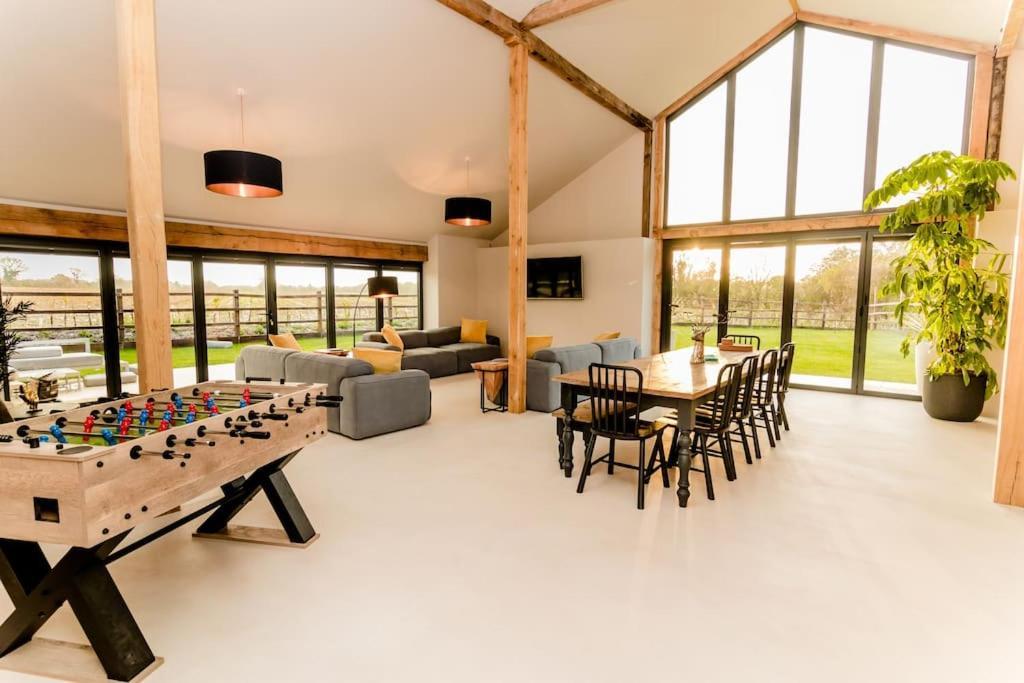Beautiful Barn Conversion Close To The Broads Dilham Extérieur photo