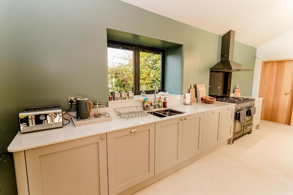Beautiful Barn Conversion Close To The Broads Dilham Extérieur photo