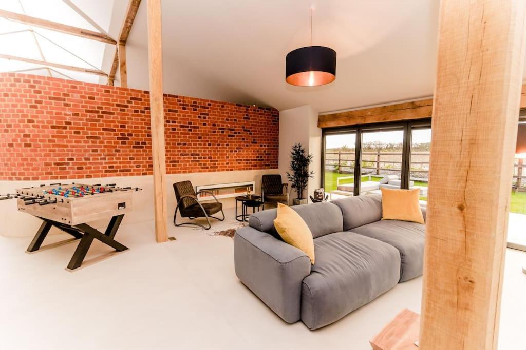 Beautiful Barn Conversion Close To The Broads Dilham Extérieur photo